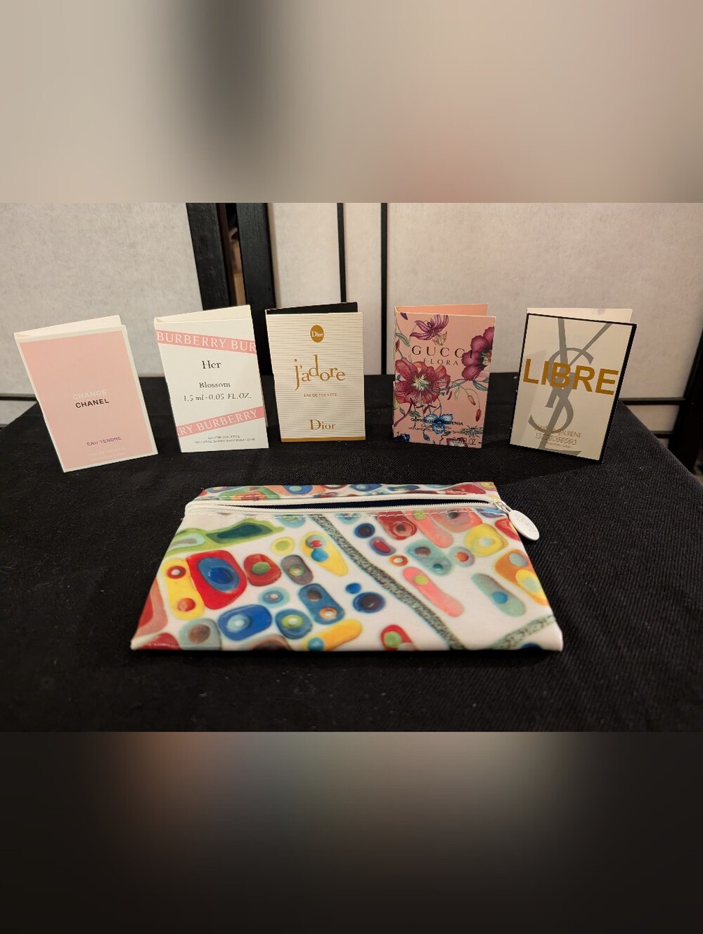 5 Luxury Samples plus 2 Surprise for Free 💖